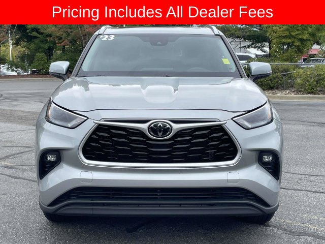 Used 2023 Toyota Highlander XLE FWD image 8