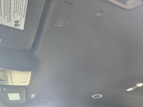 Used 2024 GMC Acadia Elevation w/ Luxury Package image 19