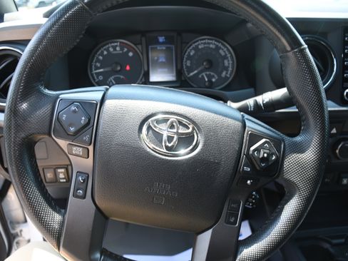 Certified 2021 Toyota Tacoma TRD Sport w/ Technology Package RWD image 12