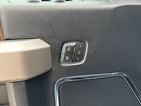 Used 2020 Ford F150 Lariat w/ Equipment Group 502A Luxury image 18