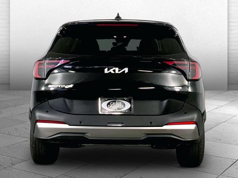 Used 2026 Kia Sportage S AWD/4WD image 3
