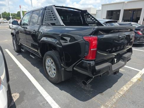 Used 2025 Toyota Tacoma SR5 RWD image 8