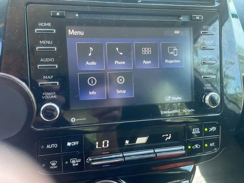 Used 2021 Toyota Prius Prime LE w/ Carpet Mat Package (TMS) FWD image 19