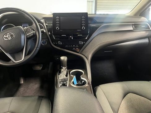 Used 2022 Toyota Camry LE w/ Cold Weather Package FWD image 20