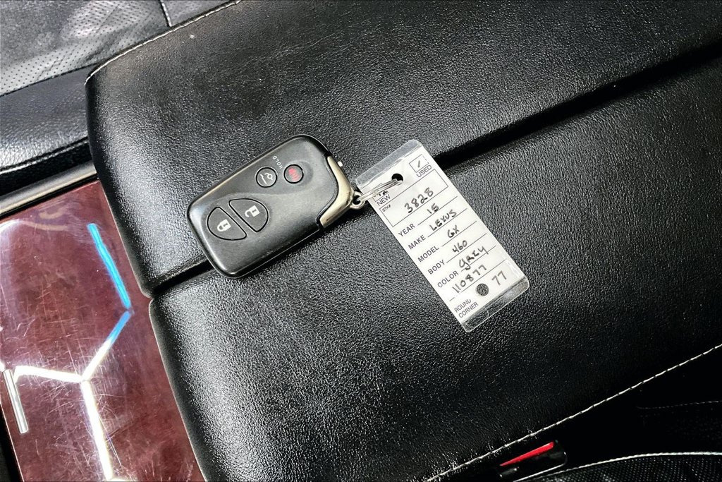 Used 2015 Lexus GX 460 w/ Premium Package AWD/4WD image 39