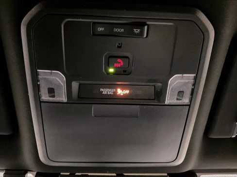 Used 2024 Toyota Tacoma SR image 36