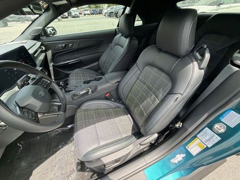 New 2026 Ford Mustang GT Premium w/ GT Performance Package RWD image 5