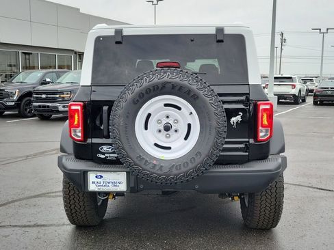 New 2026 Ford Bronco Heritage Edition AWD/4WD image 5