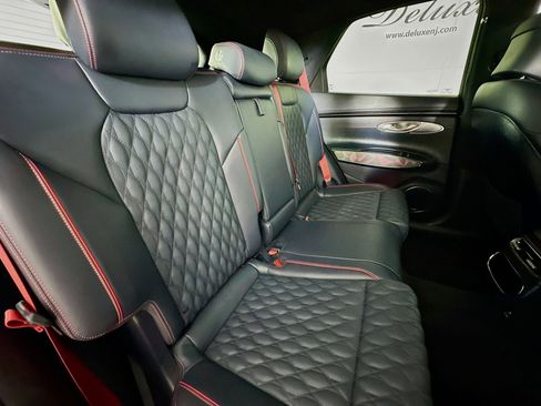 Used 2024 Genesis GV70 3.5T Sport w/ Sport Advanced Package image 28