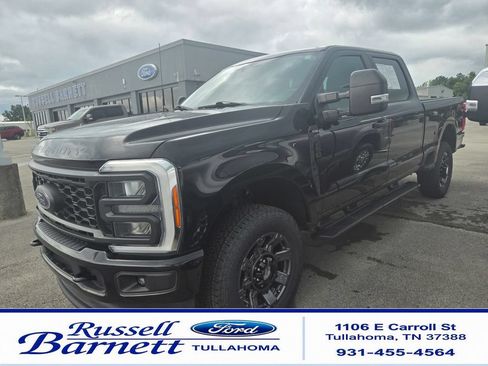 Used 2023 Ford F250 XL w/ STX Appearance Package AWD/4WD image 1
