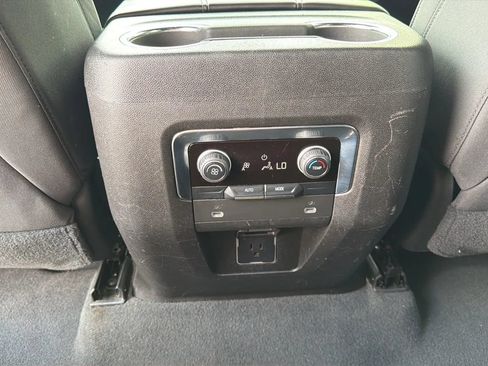 Used 2021 Chevrolet Tahoe LS RWD image 19