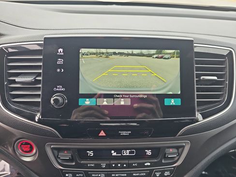 Used 2022 Honda Pilot Sport image 24