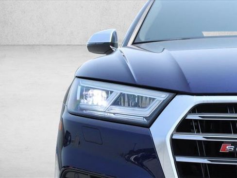 Used 2020 Audi SQ5 Premium Plus AWD/4WD image 3