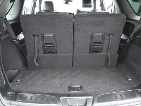 Used 2024 Dodge Durango SRT AWD/4WD image 10