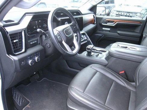 Used 2022 GMC Sierra 1500 Denali w/ Technology Package image 3