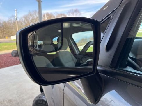 Used 2022 Ford EcoSport S image 32