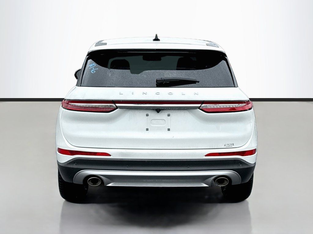Used 2023 Lincoln Corsair FWD image 6