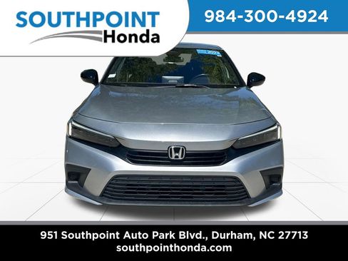 Used 2023 Honda Civic Sport image 2