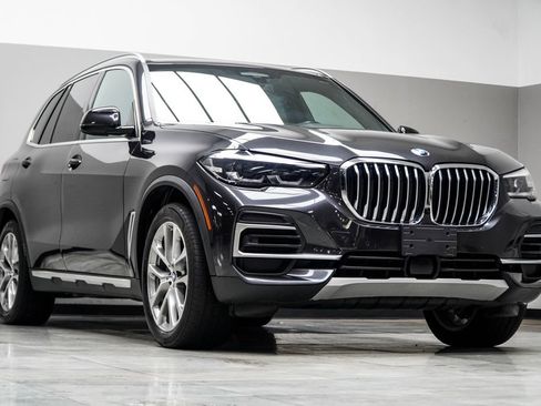 Used 2023 BMW X5 xDrive40i AWD/4WD image 4