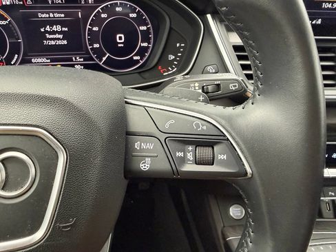 Used 2020 Audi Q5 e Prestige w/ Prestige Package AWD/4WD image 48