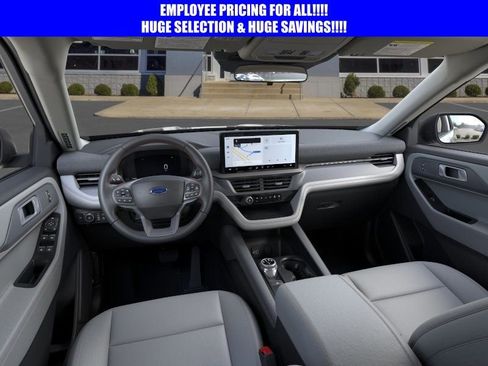 New 2026 Ford Explorer Active w/ Active Comfort Package AWD/4WD image 9