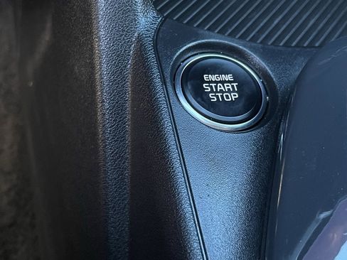 Used 2025 Kia K4 EX image 16