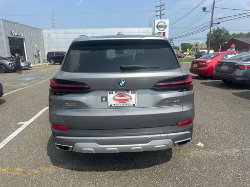 Used 2024 BMW X5 xDrive40i w/ Parking Assistance Package AWD/4WD image 4