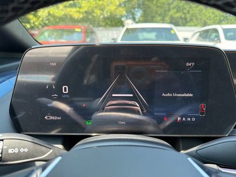 New 2026 Chevrolet Equinox EV LT FWD image 21