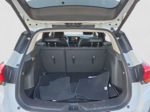 Used 2024 Buick Encore GX Preferred w/ Comfort Package image 19