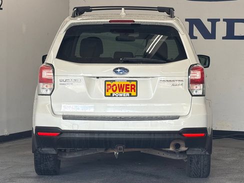 Used 2017 Subaru Forester 2.5i Premium w/ Protection Package #1 AWD/4WD image 4