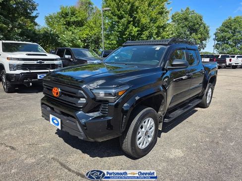 Used 2024 Toyota Tacoma SR w/ SR Upgrade Package AWD/4WD image 1