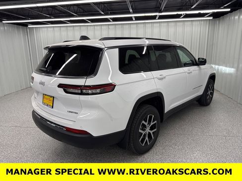 Used 2025 Jeep Grand Cherokee L Limited w/ MOPAR Finishing Package image 6