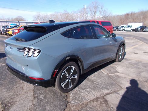 Used 2023 Ford Mustang Mach-E Premium image 3