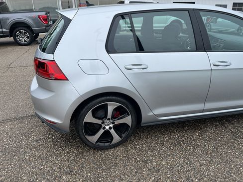 Used 2017 Volkswagen GTI S FWD image 7