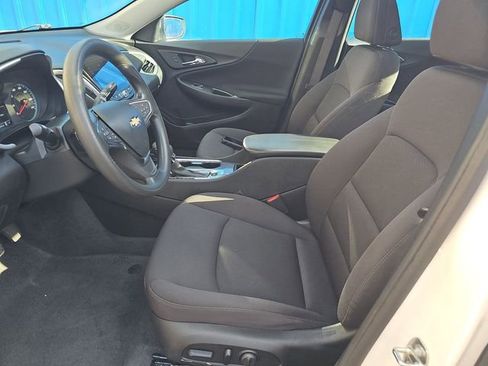 Used 2023 Chevrolet Malibu LT FWD image 3