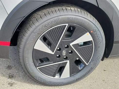 New 2026 Hyundai Ioniq 5 SE image 25