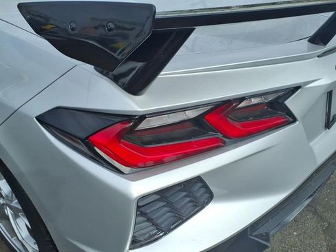 Used 2020 Chevrolet Corvette Stingray Premium Cpe w/ 3LT Preferred Equipment Group RWD image 16
