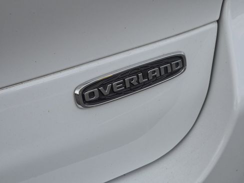 Used 2022 Jeep Grand Cherokee L Overland w/ Luxury Tech Group IV image 24