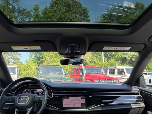 Used 2021 Audi Q8 Premium w/ Black Optic Package AWD/4WD image 30