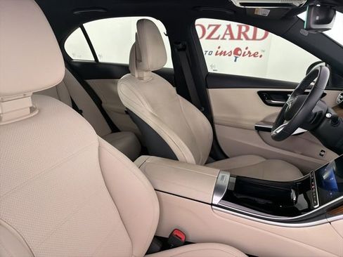 Used 2022 Mercedes-Benz C 300 Sedan image 16