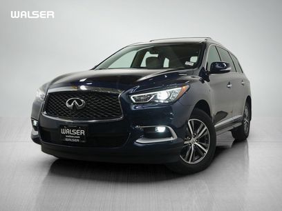 Used 2016 INFINITI QX60 AWD w/ Premium Package