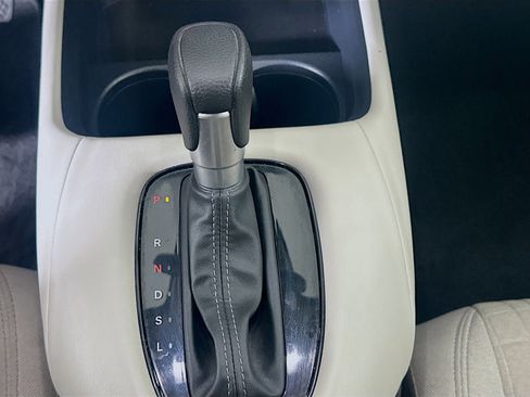 Used 2024 Honda HR-V LX image 24