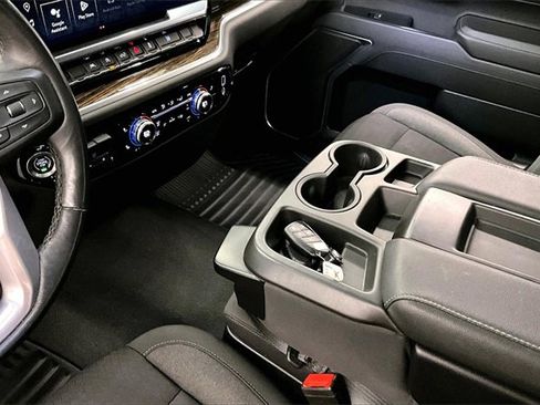 Used 2022 GMC Sierra 1500 Elevation image 14