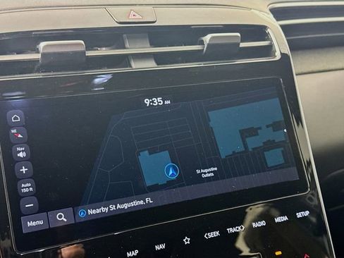 Used 2024 Hyundai Santa Cruz Limited image 16