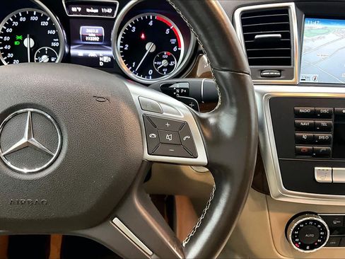 Used 2013 Mercedes-Benz ML 350 BlueTEC 4MATIC image 22