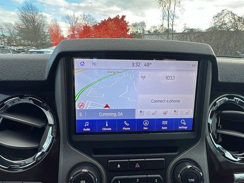 Used 2016 Ford F250 Platinum w/ FX4 Off-Road Package image 30