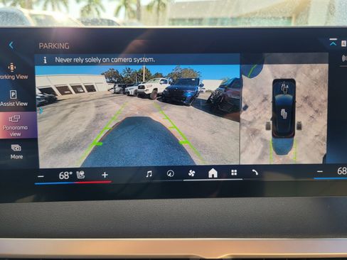 New 2026 BMW iX xDrive45 w/ Premium Package image 22