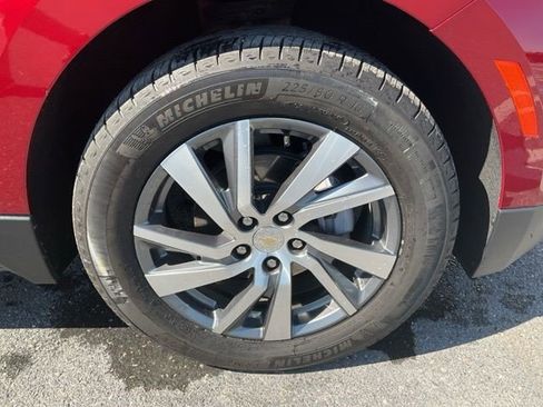 Certified 2024 Chevrolet Equinox LT image 9