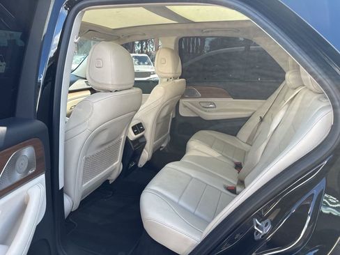 Used 2024 Mercedes-Benz GLE 350 4MATIC image 9