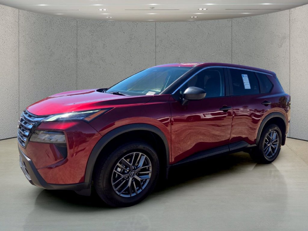 Used 2026 Nissan Rogue S FWD image 1